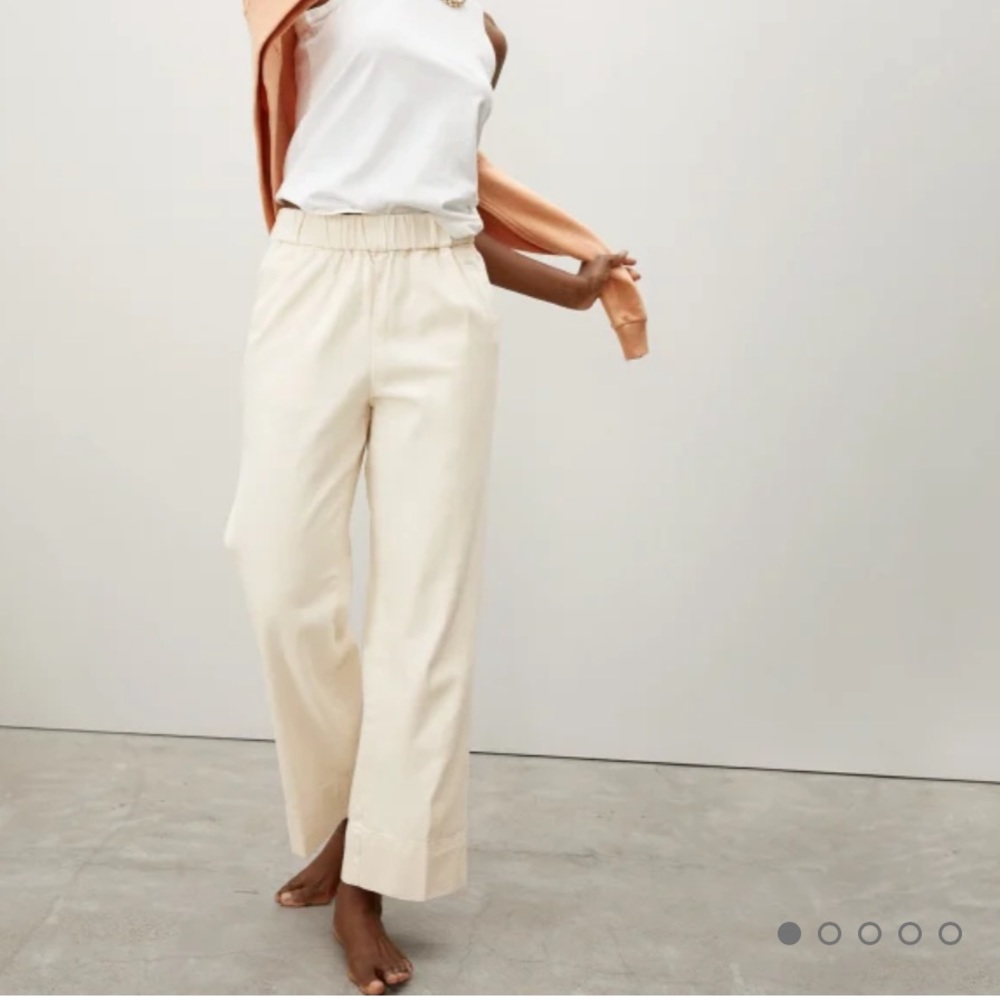 NWOT. Everlane. The Easy Jean. Size M. White